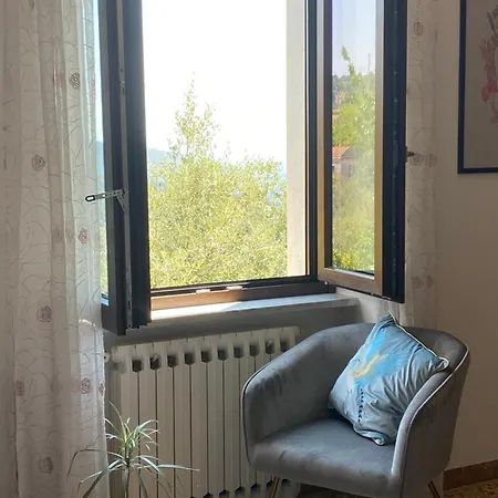 Sotto La Torre - Dimora Elegante Con Vista Sulla Valle 公寓 *